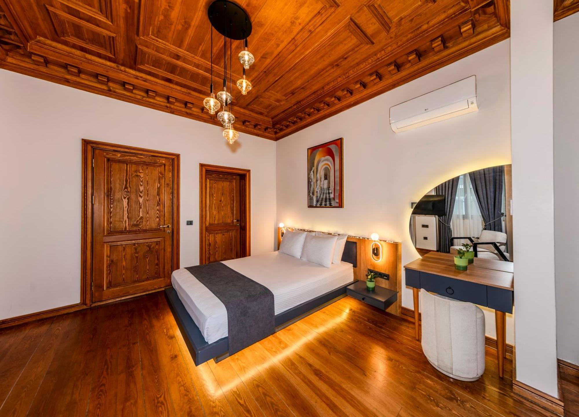 Elmira Pera Hotel & Spa - Special Class Istanbul Eksteriør billede